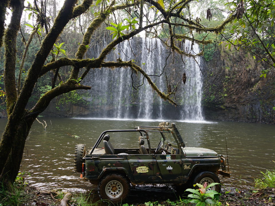 Per jeep het Bolaven Plateau verkennen, Laos