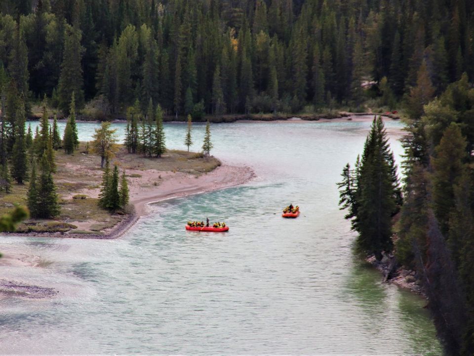 Raften op de rivier in Banff National Park