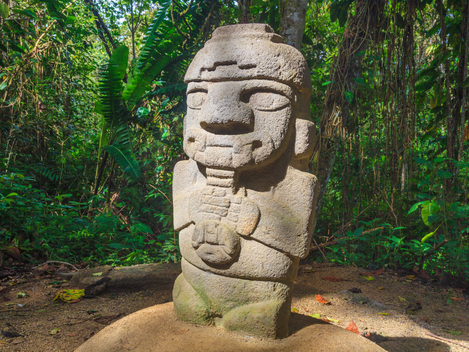 Een monoliet in het park Parque Arqueológico  van San Agustin
