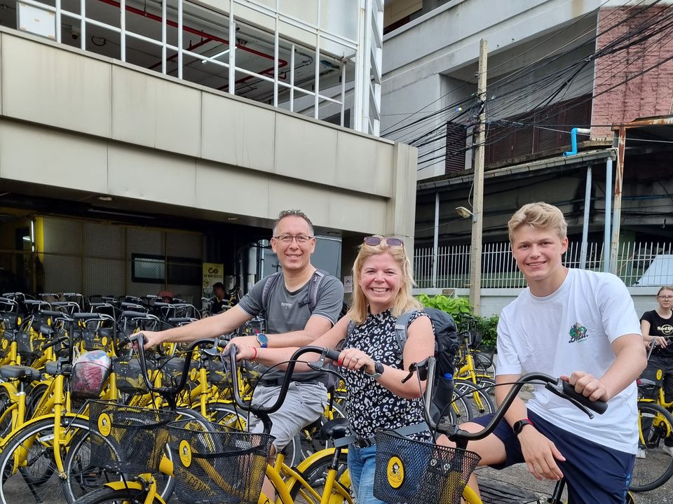 Fietstour door Bangkok met de familie