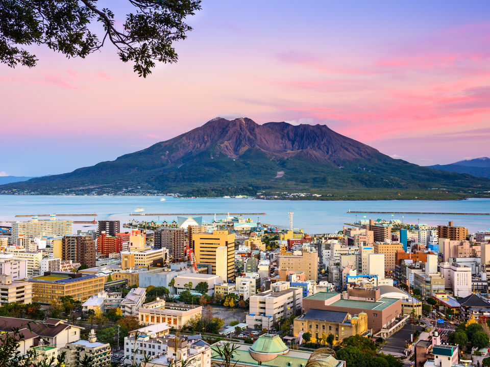 Kagoshima_Kyushu_Japan_6_608146