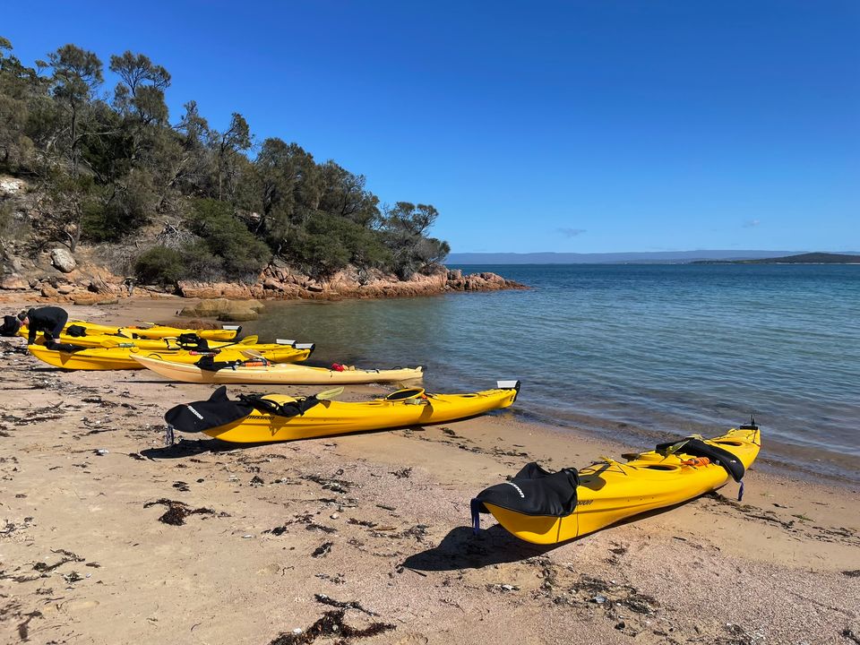 Honeymoon Beach, Freycinet N.P. Kajak Tour, Tasmanië, Australië