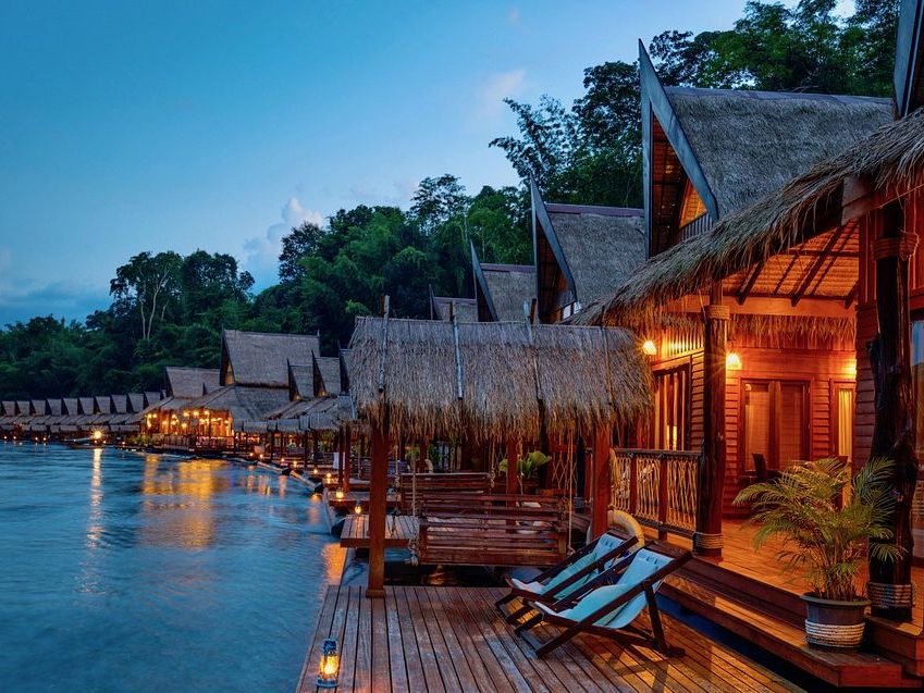 Floathouse in Thailand Kanchanaburi