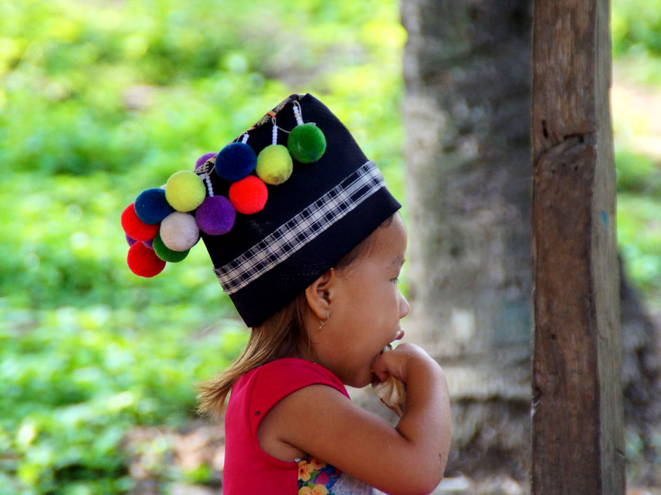 De prachtige hoedjes die de bevolking op sommige plekken nog dragen!