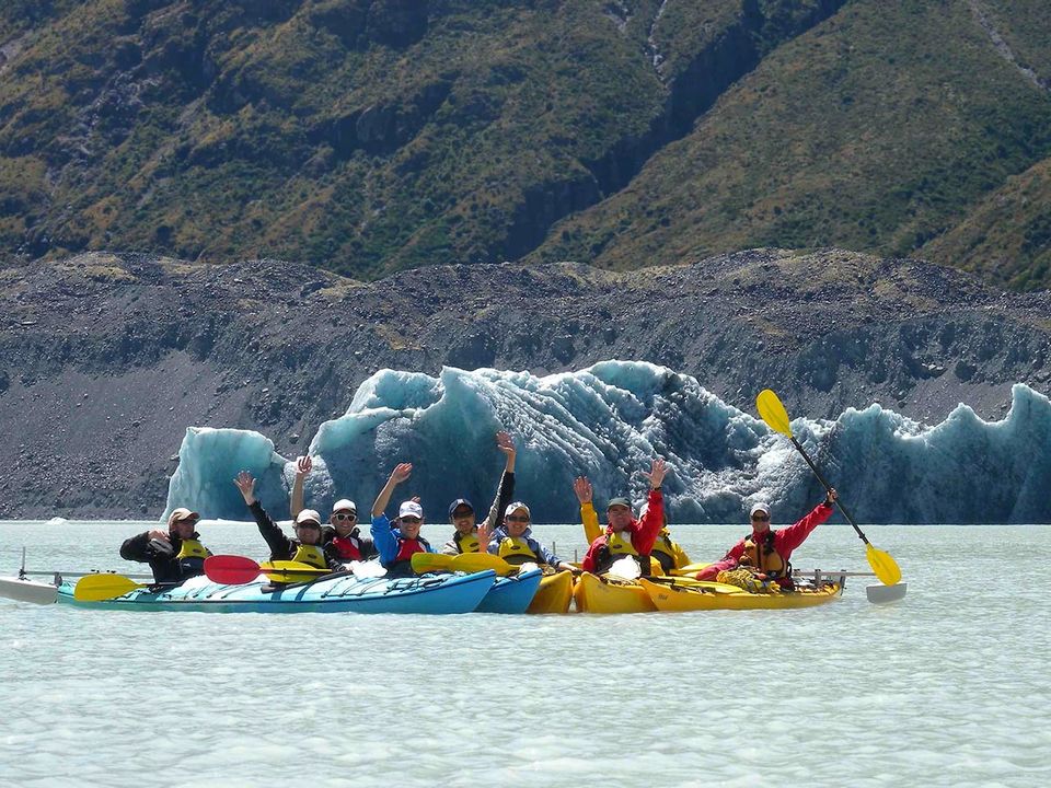 Kajakken in Mount Cook National Park, Nieuw-Zeeland