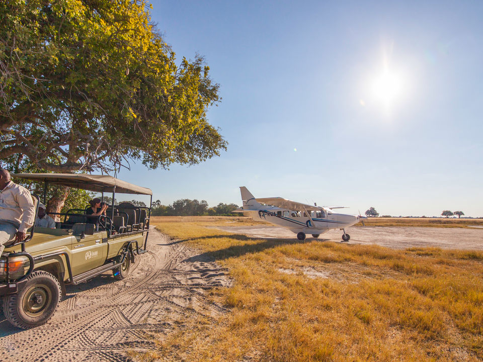 Per boot en vliegtuig dwars door de Okavango Delta