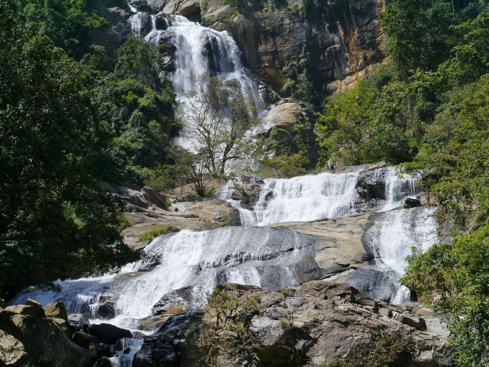 Het natuurwonder Ravana Waterval in Ella, Sri Lanka
