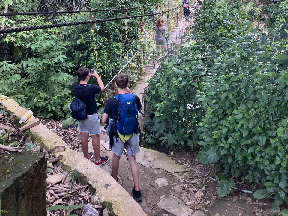 Samen op pad in Tangkahan. Sumatra