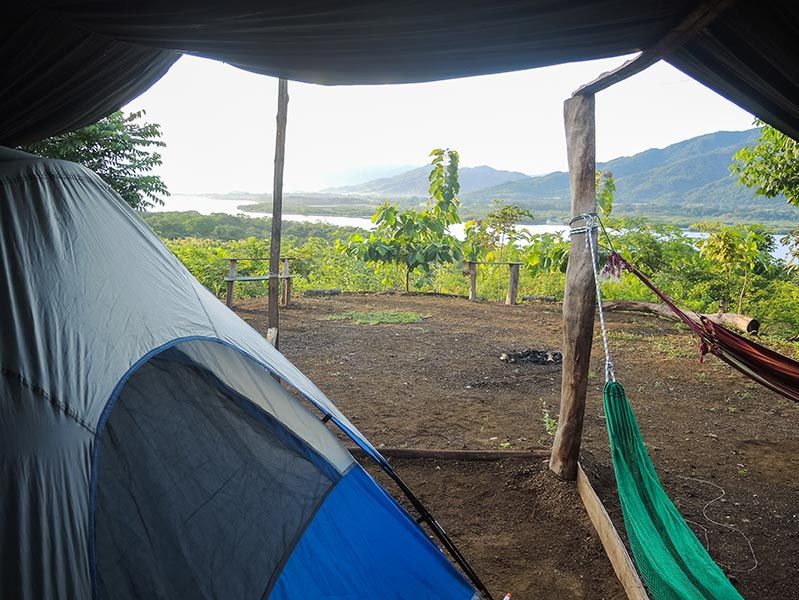 Uitzicht vanaf de kampeerplek op Isla Venado, Costa Rica