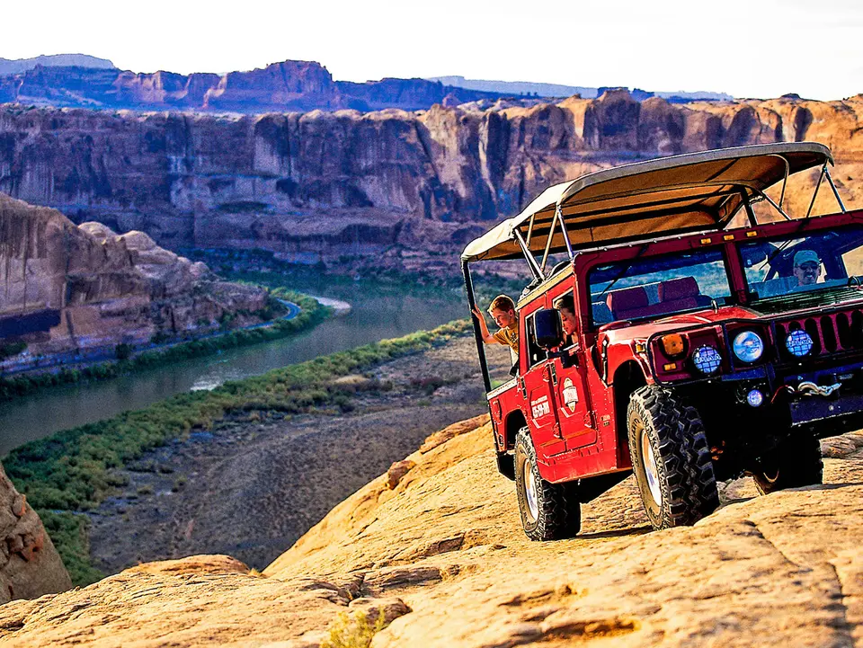 Moab Hummer tour