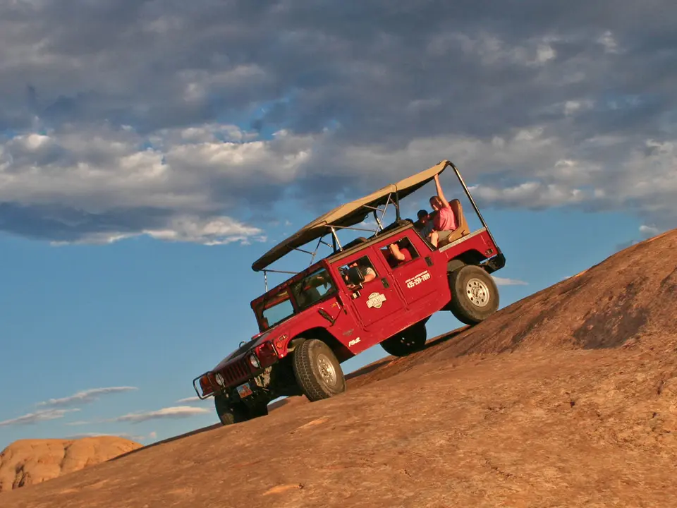 Hummer tour in Moab