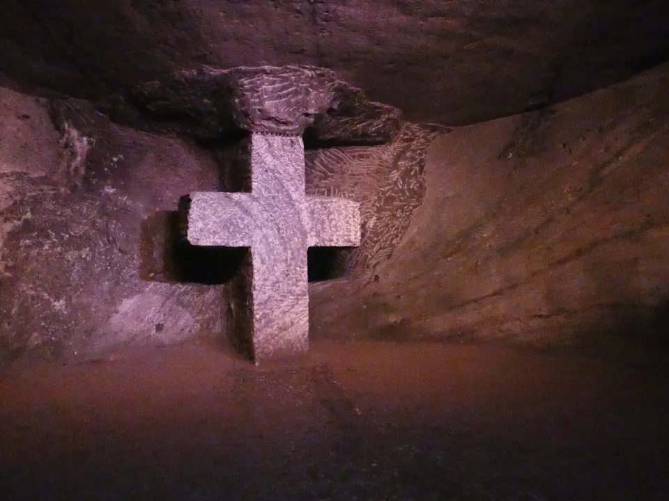 Ondergrondse kruisweg in de zoutmijnen van Bogota