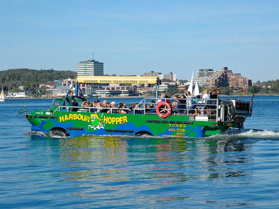 Harbour Hopper Cruise bij Halifax, Canada