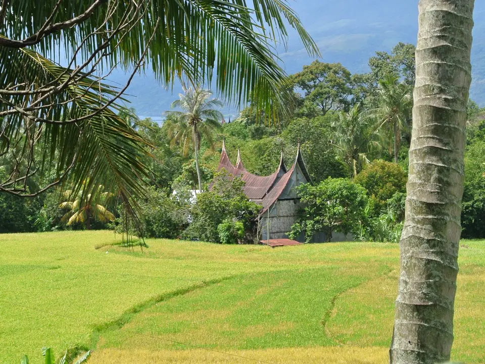 Een traditioneel huis in Bukittinggi op Sumatra, Indonesië