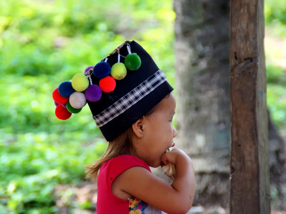 De prachtige hoedjes die de bevolking op sommige plekken nog dragen!