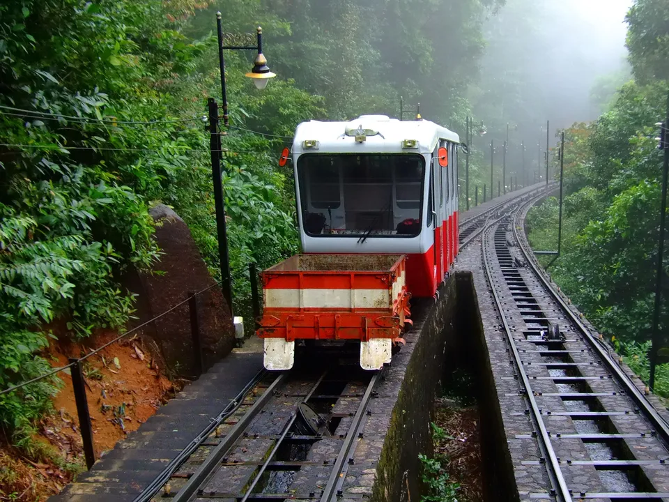 Penang-Penanghilltramcar(8)