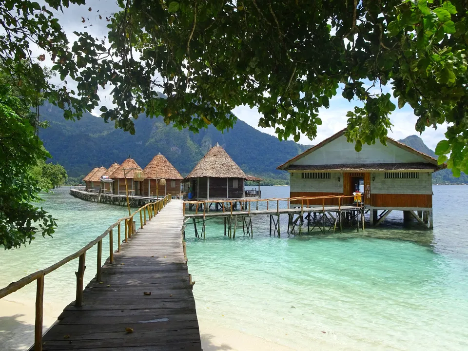 Ora Beach op Sawai (seram) de Molukken, Indonesië