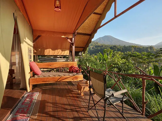 Genieten vanuit de glamping tent in Jatiluwih