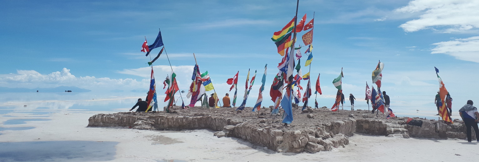Bolivia-Uyuni-internationale-vlaggen_1_357700