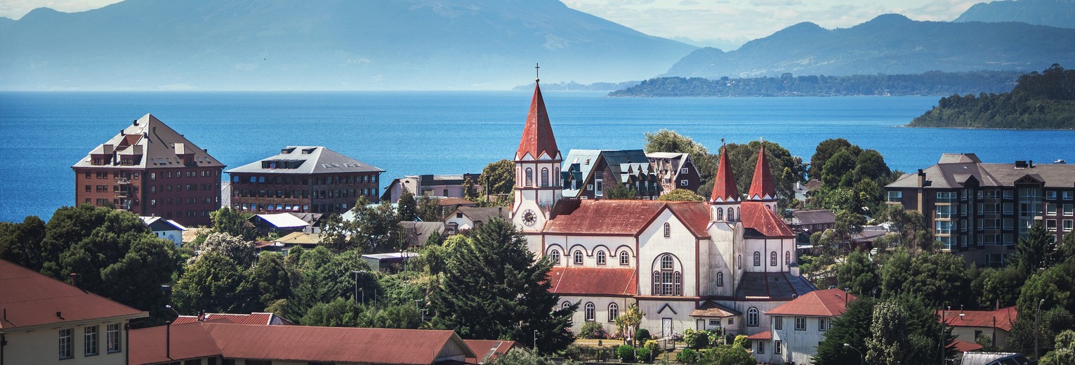 Chili-Puerto-Varas-Kerk-Uitzicht