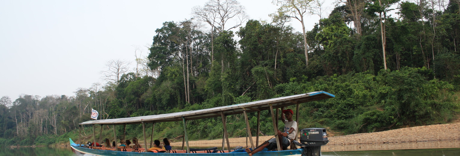 Met de boot naar Taman Negara