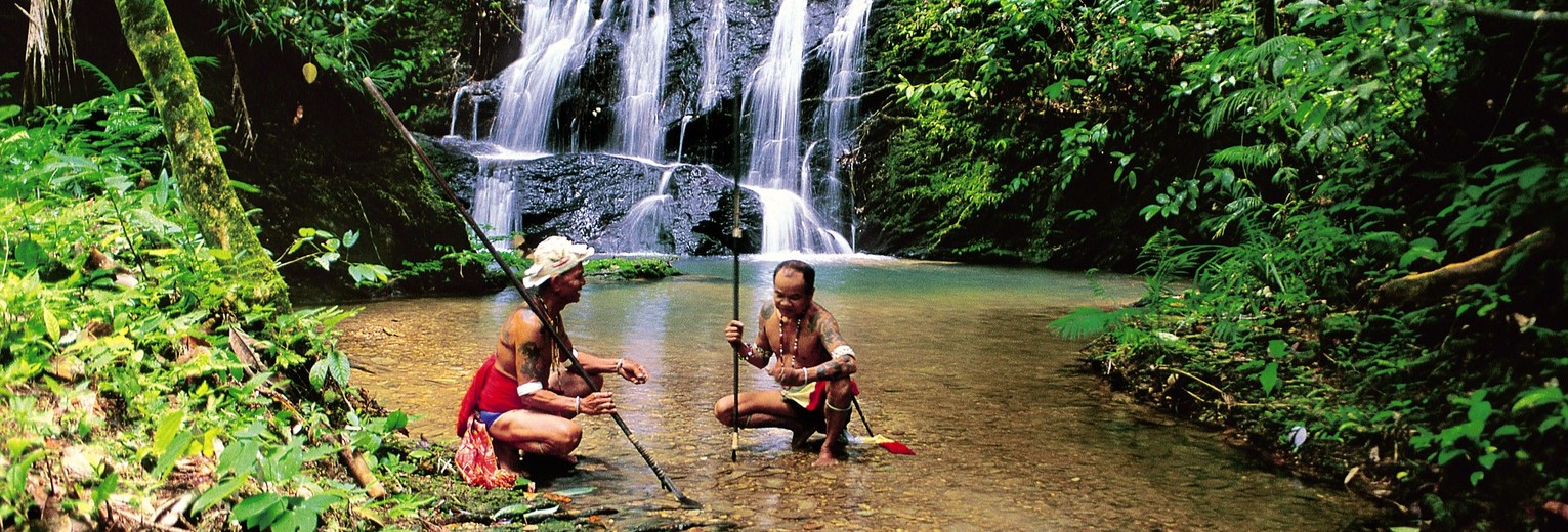 Een bijzondere ervaring: op bezoek bij de Iban-stam in Borneo