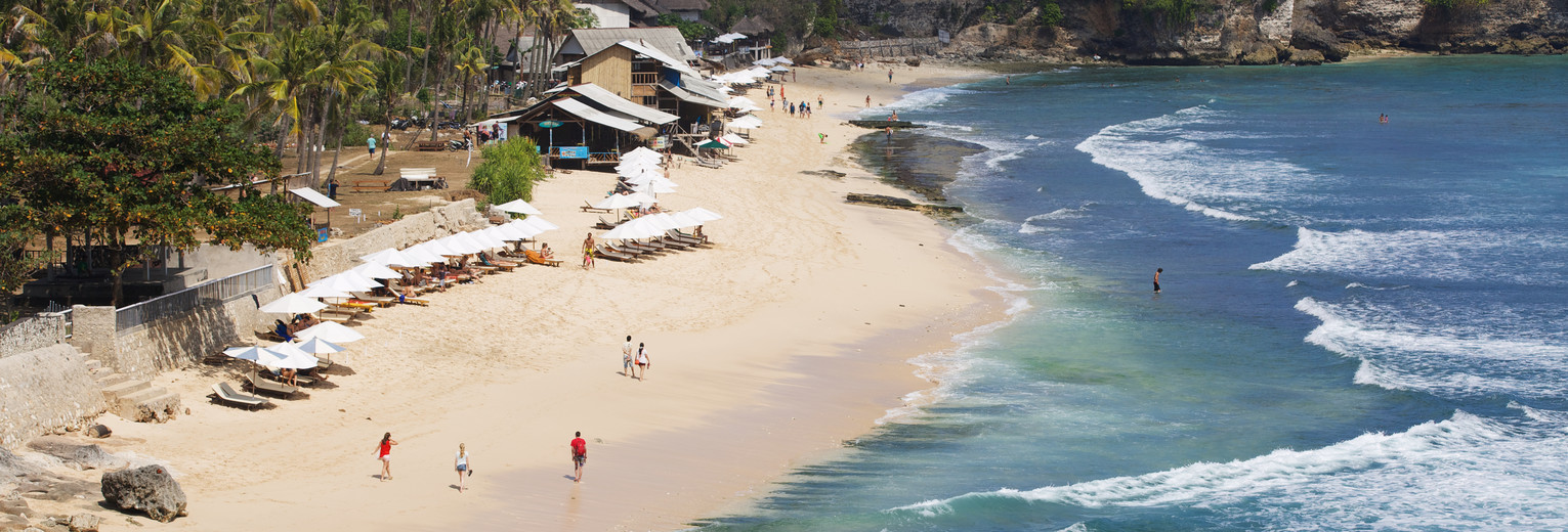 De mooie kust van Balangan
