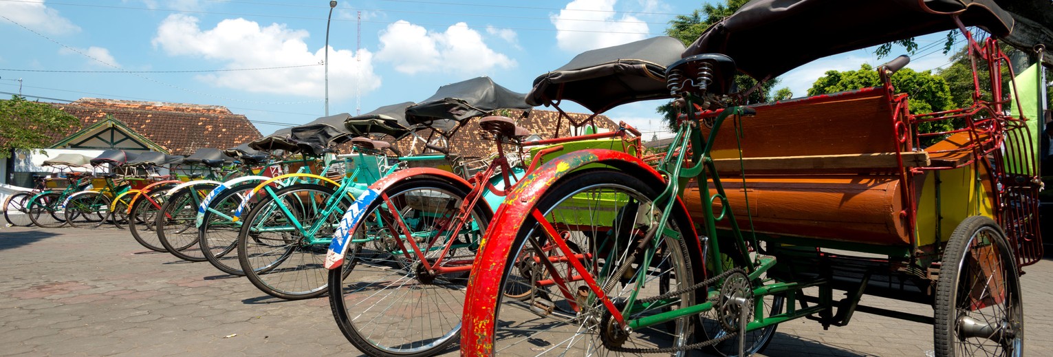 Indonesie-Java-Jogyakarta-becaks14_1