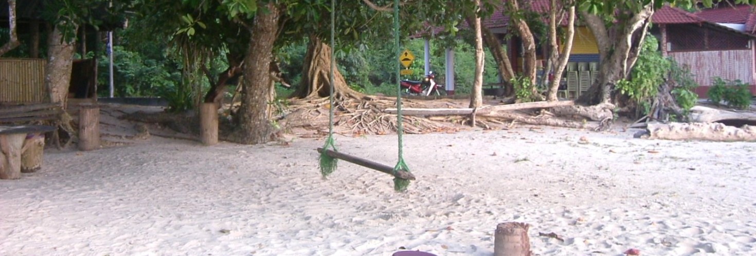 Kom heerlijk tot rust op het idyllische strand van Pangkor Laut, West-Maleisië Kom heerlijk tot rust op het idyllische strand van Pangkor Laut, West-Maleisië
