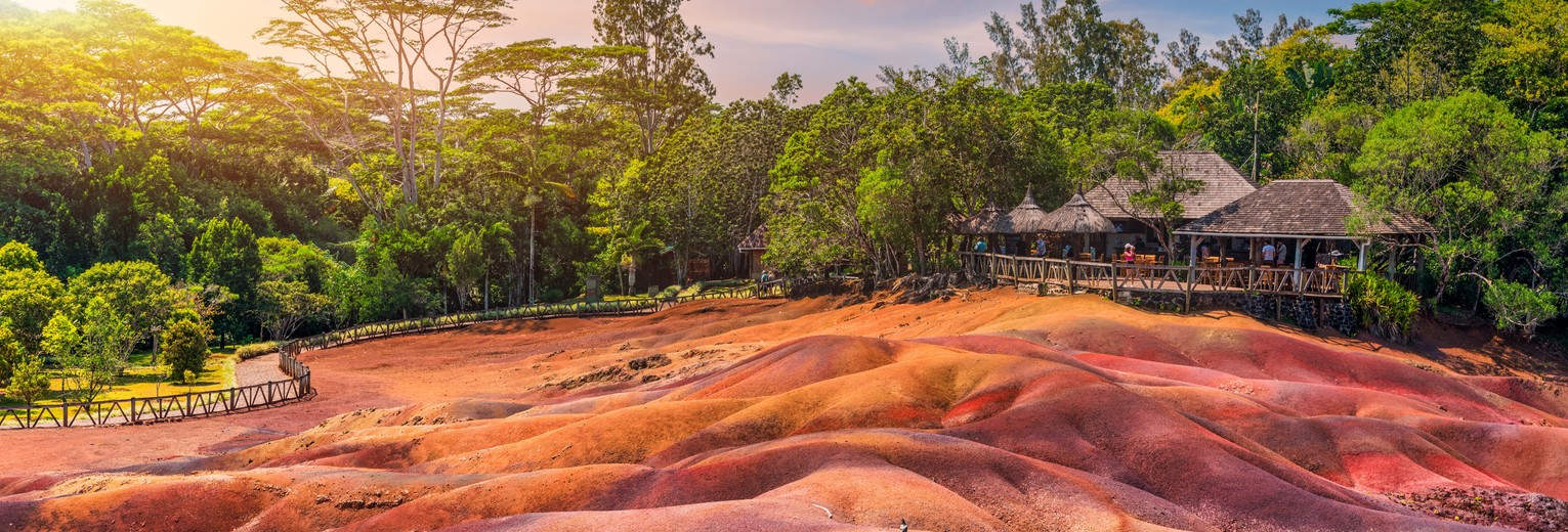 Mauritius, Seven Colored Earth