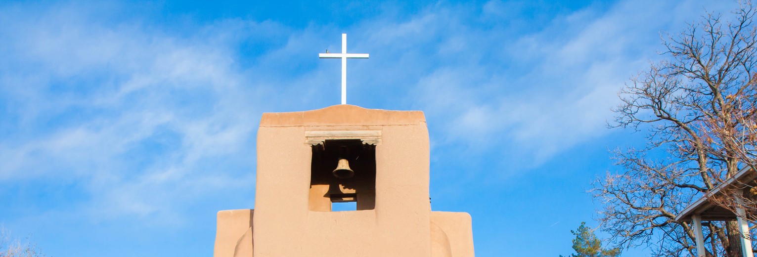 Adobe kerkje in Santa Fe, New Mexico, Amerika