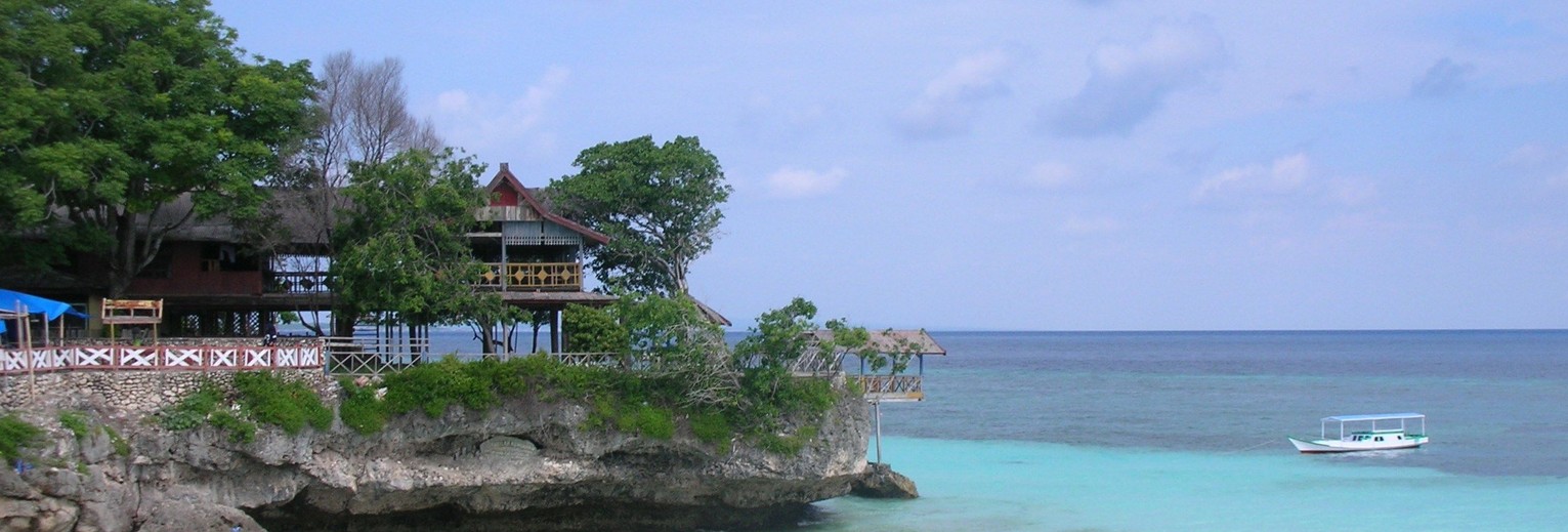 Genieten in het paradijselijke Bira, Sulawesi, Indonesië