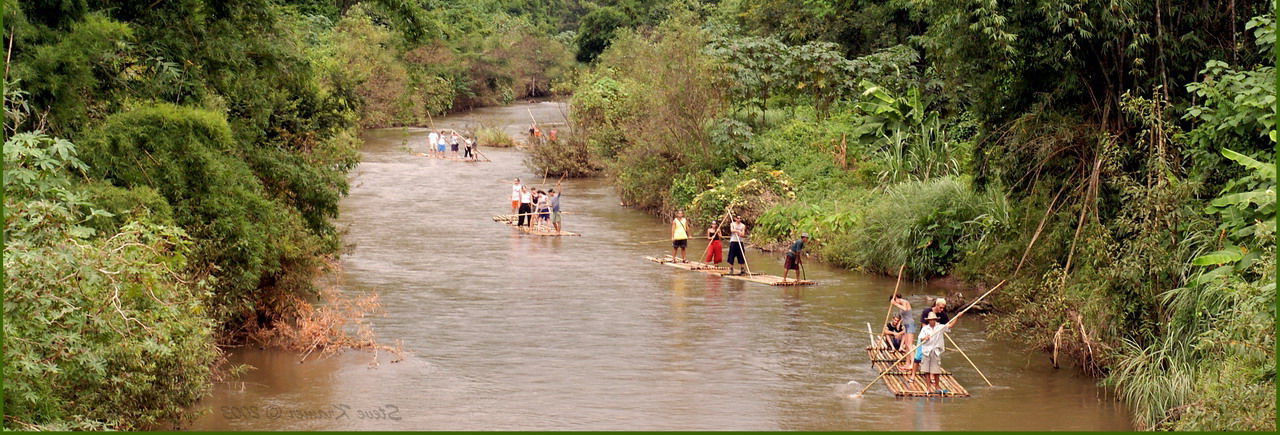 Thailand-Chiangmai-bamboo-rafts(2)