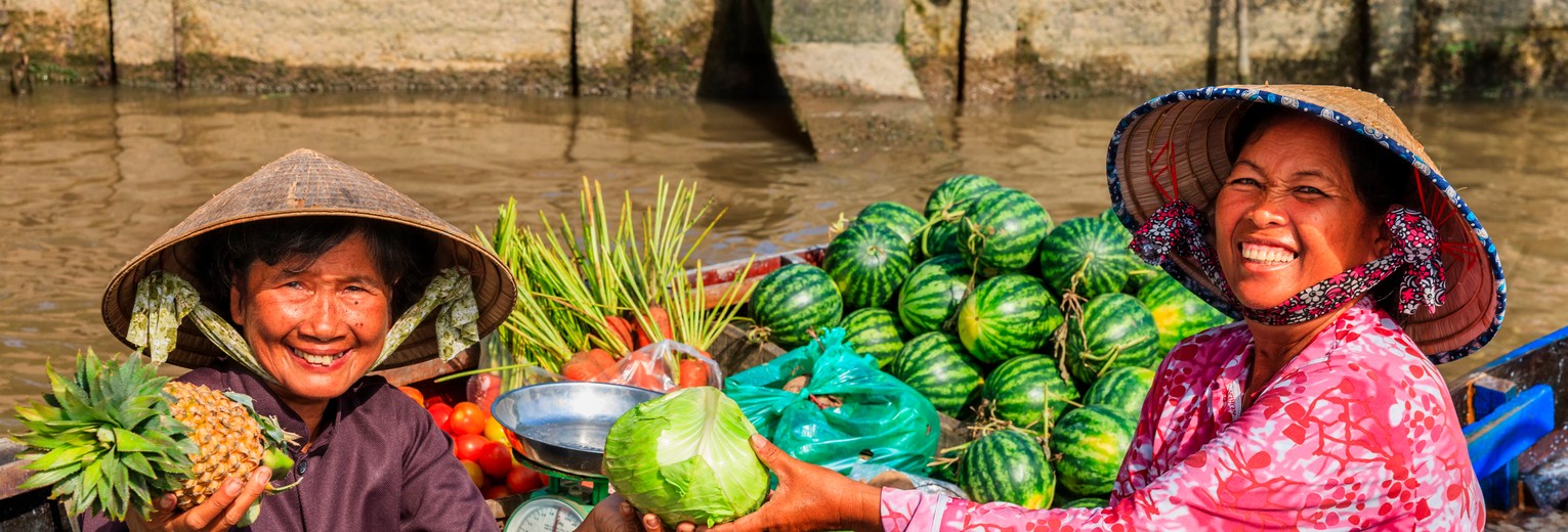 Vietnam fruitverkopers in de Mekong Delta