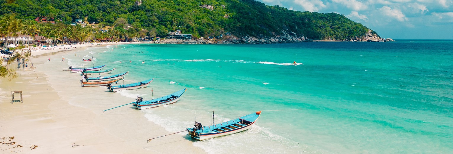 Uitgestrekte stranden bij Koh Phangan