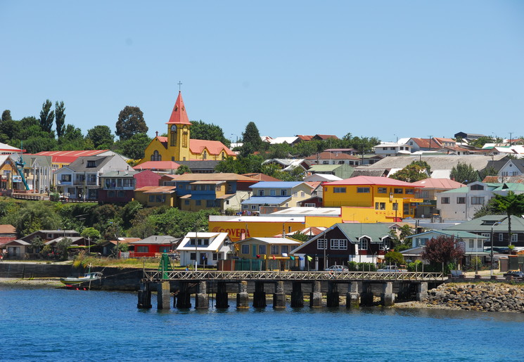 Je vertrekt vanuit Puerto Montt met de © Skorpios Cruises