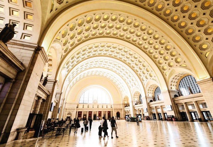 Per trein van New York naar Washington