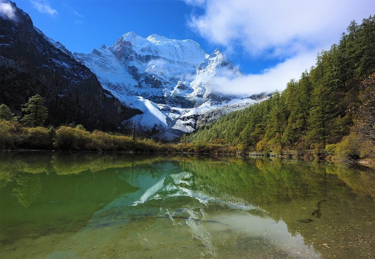 Amerika-White-Mountain-Lake