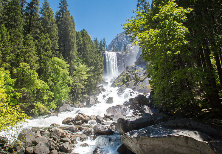 Amerika-Yosemite-Vernal-Falls