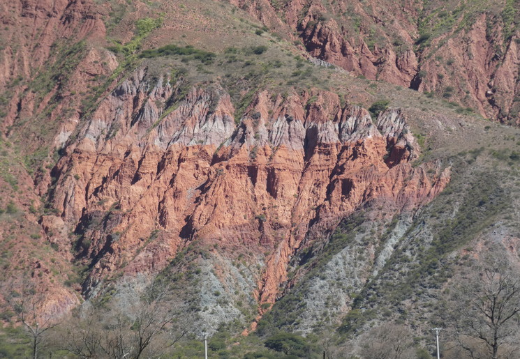 Argentinie-Salta-Purmamarca-kleurige-rotsen