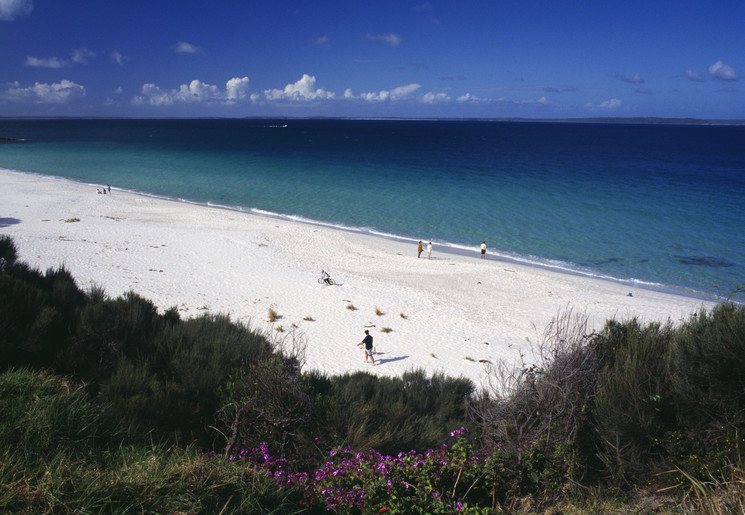 Het parelwitte strand van Hyams Beach in Jervis Bay, Australië