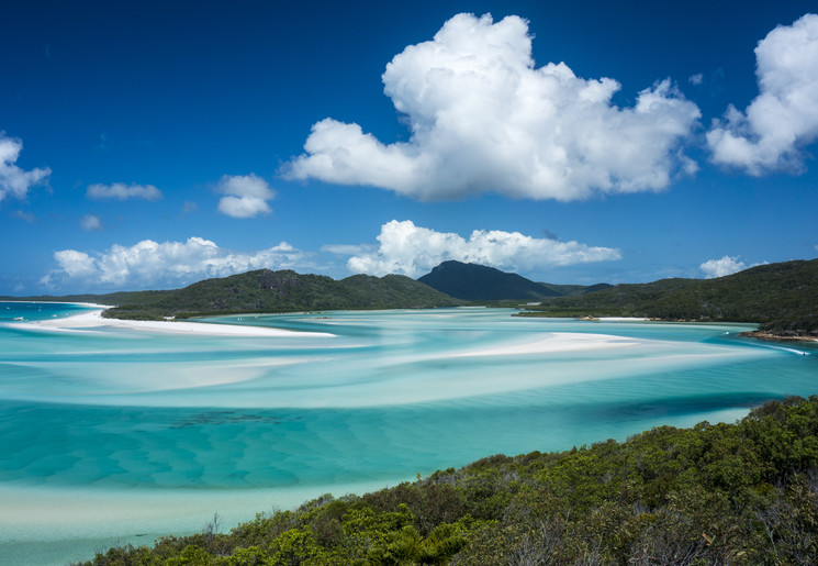 Uitzicht op het turquoise water van Whitehaven Beach, Australië Uitzicht op het turquoise water van Whitehaven Beach, Australië