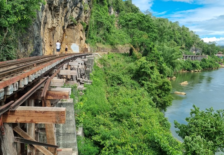 Burma spoorlijn bij de River Kwai, Thailand Burma spoorlijn bij de River Kwai, Thailand