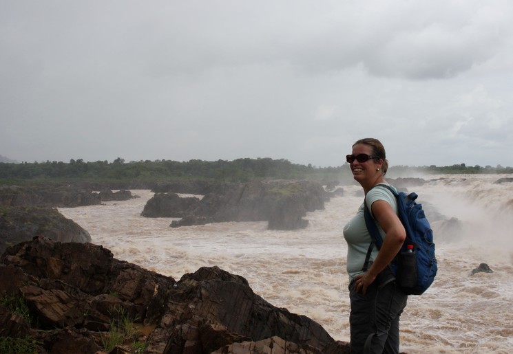 Gionne bij de watervallen