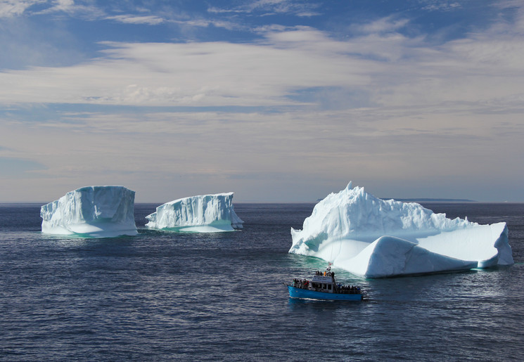 Varen tussen de ijsschotsen in St Antony