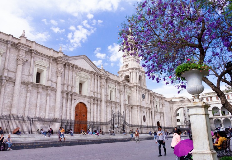 Chili-Santiago-de-Chili-Plaza-de-Armas