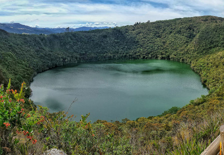 De Guatavita lagune in Bogota De Guatavita lagune in Bogota