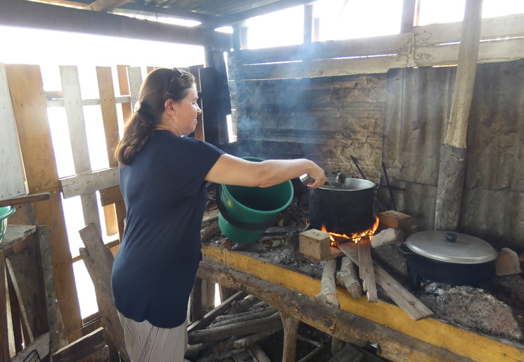 Irene in Colombia koken