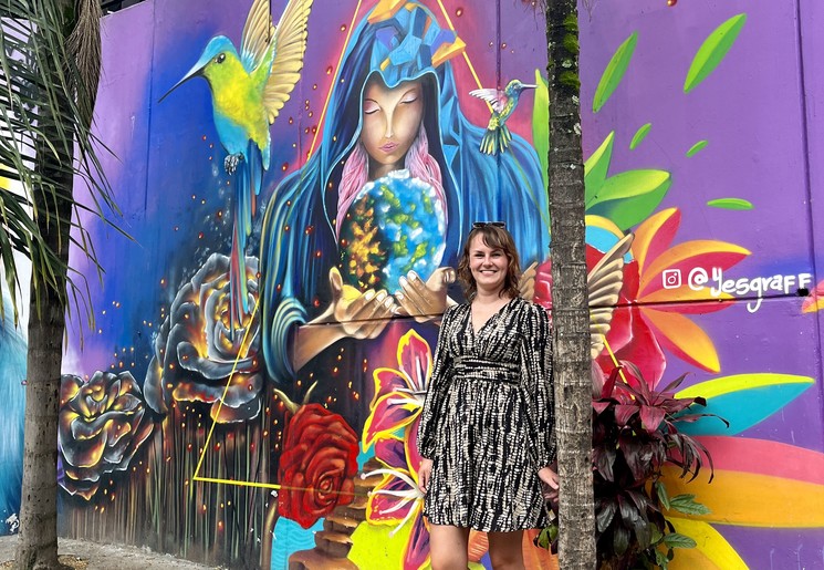Dewi in Colombia medellin graffiti