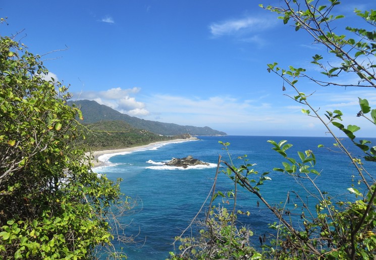Colombia-TayronaNP-jungle-strand2 Colombia-TayronaNP-jungle-strand2